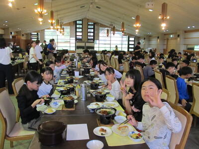 dinner scene 1